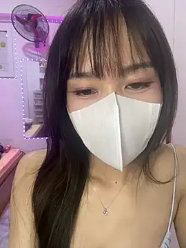 Lov3lily webcam