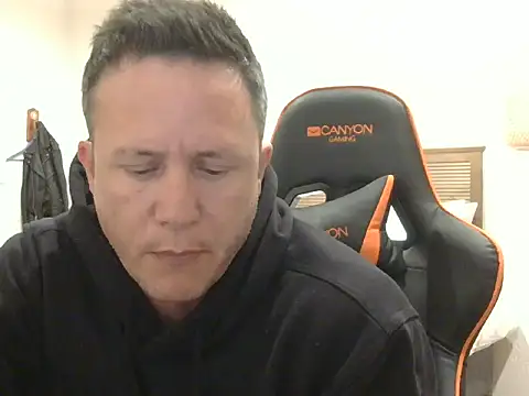 TroyDieselXXX webcam