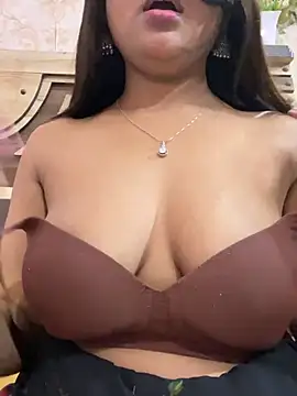 Cute-Ananyaa webcam