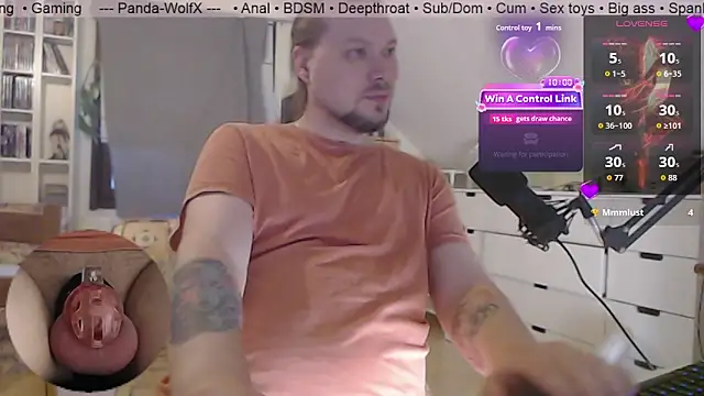 panda-wolfx - Panda-WolfX's free webcam - UK Sex Cams