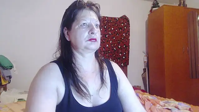 ExtasyMature webcam