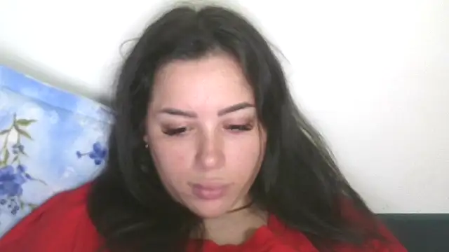 LovelyJulliette webcam