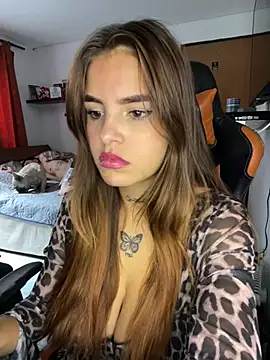Mia_crossing webcam
