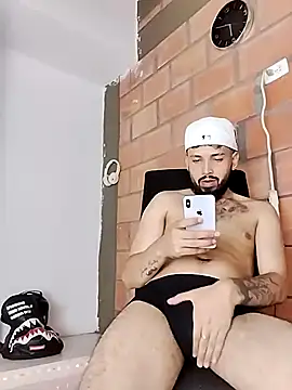 camilorestrepo77 webcam