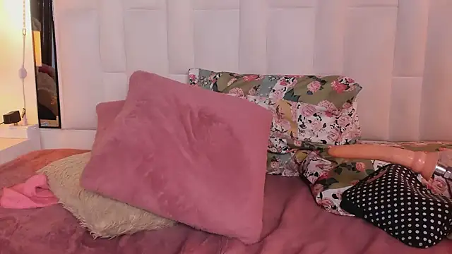 revecca_ live sex cam