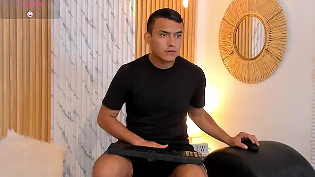 Chris_vega_ webcam