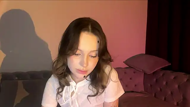yanashowsy webcam