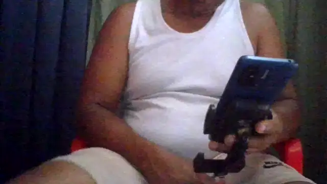 bigblackcock75 webcam