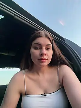 EllyNora webcam