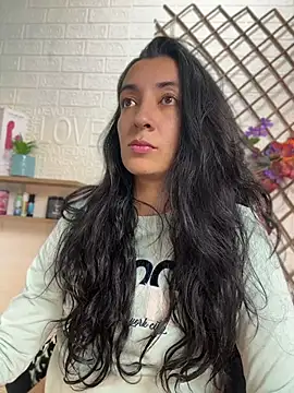 Modella: SALOME_KORLAND
