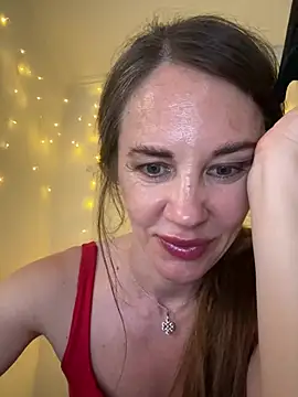 LucieMack webcam