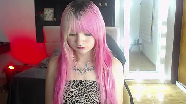 _Charlotte_Collins_ webcam