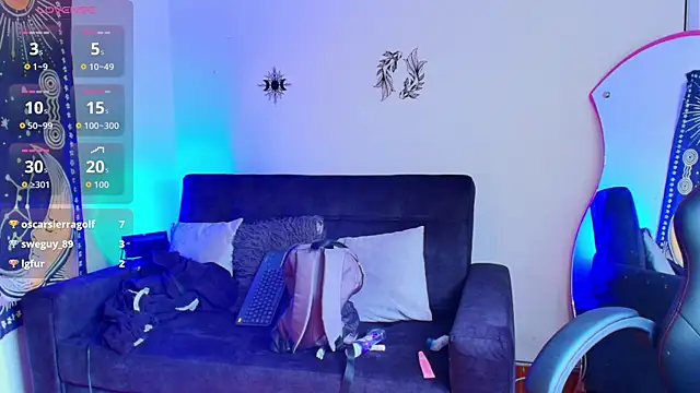 Cat__Moon__ live cam on StripChat