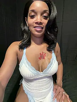 Rakiyahcharms
