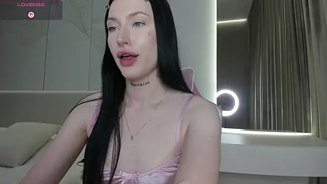 JenniferQueen11 webcam