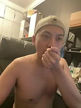 yichen008 Live Web Cam Show