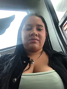 Kendra-daring webcam