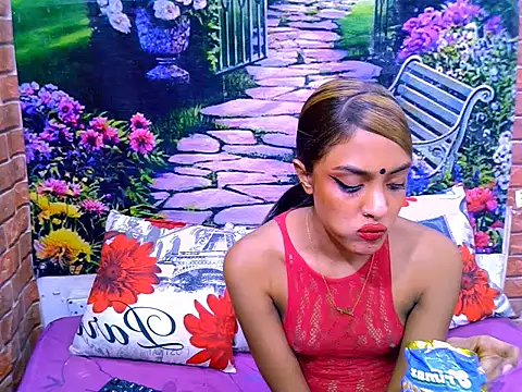 IndianPretty14u2Luv webcam