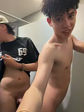 yoursexyjose webcam