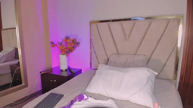 KatherinSky webcam
