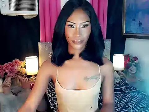 Model: Tarah_victoria_collins
