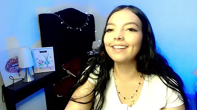 loren_tits24 webcam