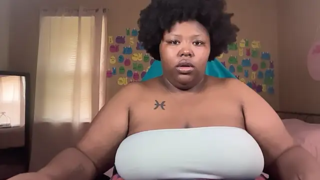 Chocolatebunnyxx96 webcam
