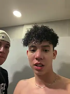 yoursexyjose webcam