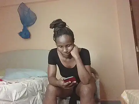pinky-lips webcam