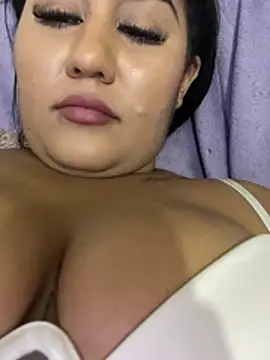 Valentina_Tilly webcam