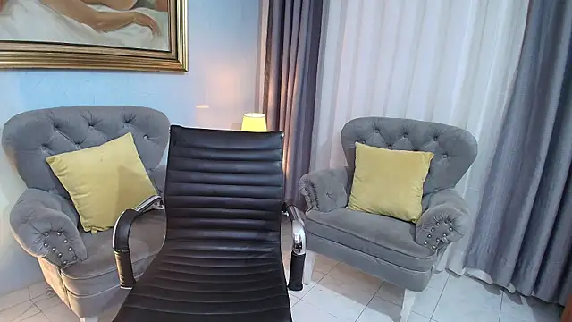 little_flame18 webcam