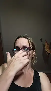 Dettybitch40 webcam