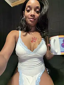 rakiyahcharms