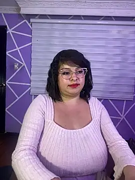 MiiaaJoness