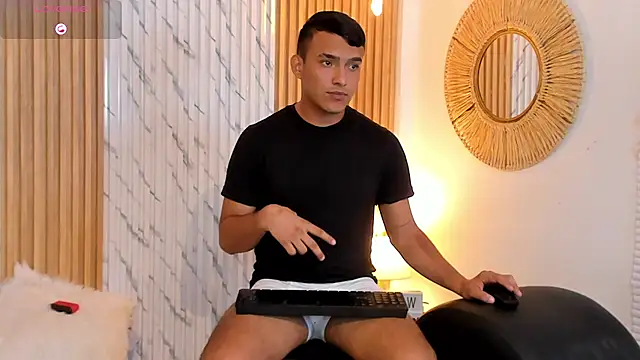 Chris_vega_ webcam