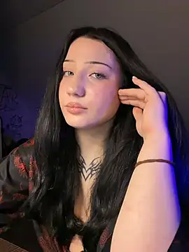 KRASOTKA_LIYA live cam on StripChat
