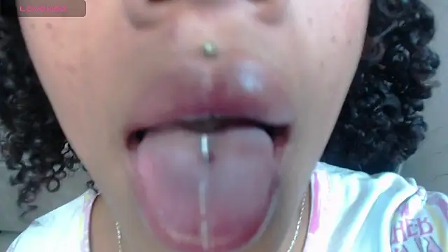 Violeth_b webcam