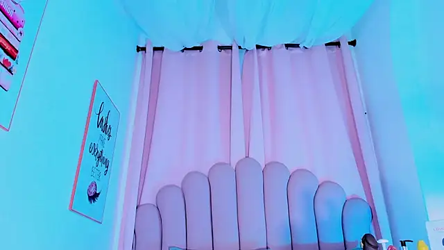 NicoleMadrird webcam