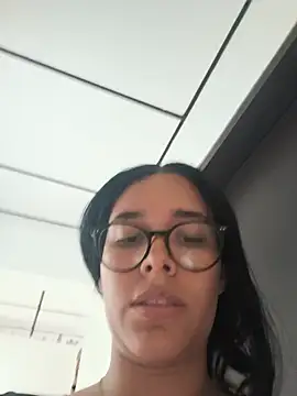 Annya-sweet webcam