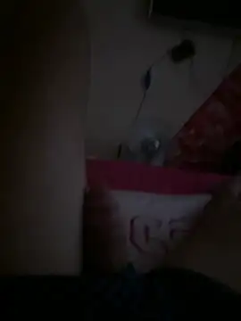 Roinuj098 webcam