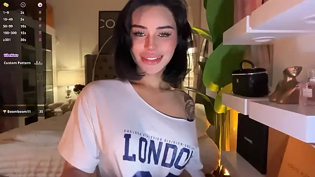 Kivendy - Trans webcam sex chat