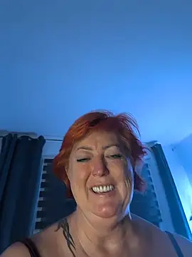 MissSilken Live Web Cam Show