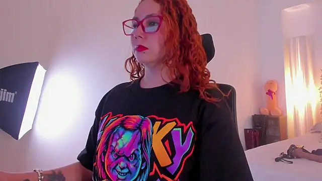 MistressErza webcam