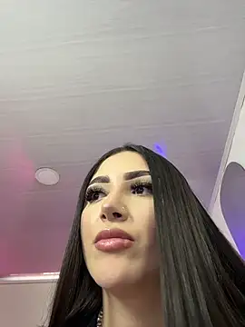 babyy_nicols_m webcam