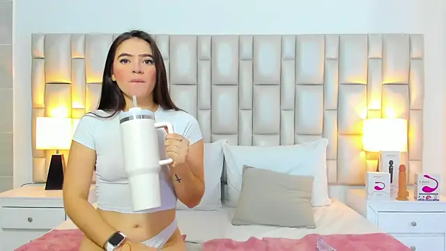paola_katy_dicks webcam