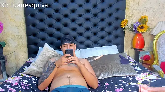 ThomasThundr webcam
