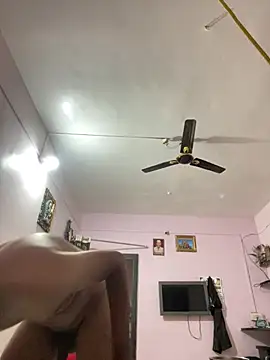 Wildlovee Live Web Cam Show