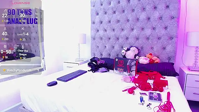 Zoe_M00n webcam