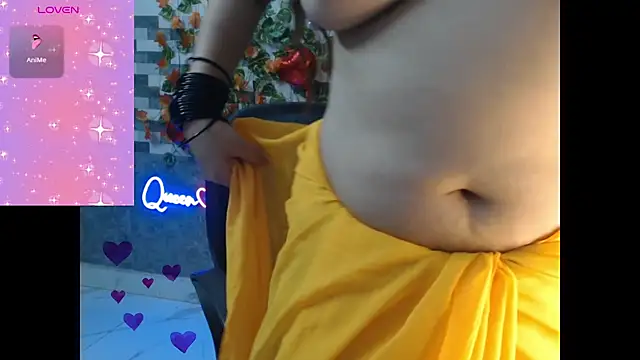 The_Queen_Arinaah webcam