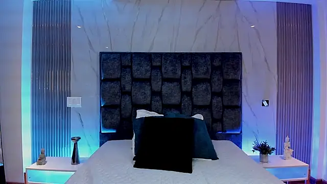 emy_fg webcam
